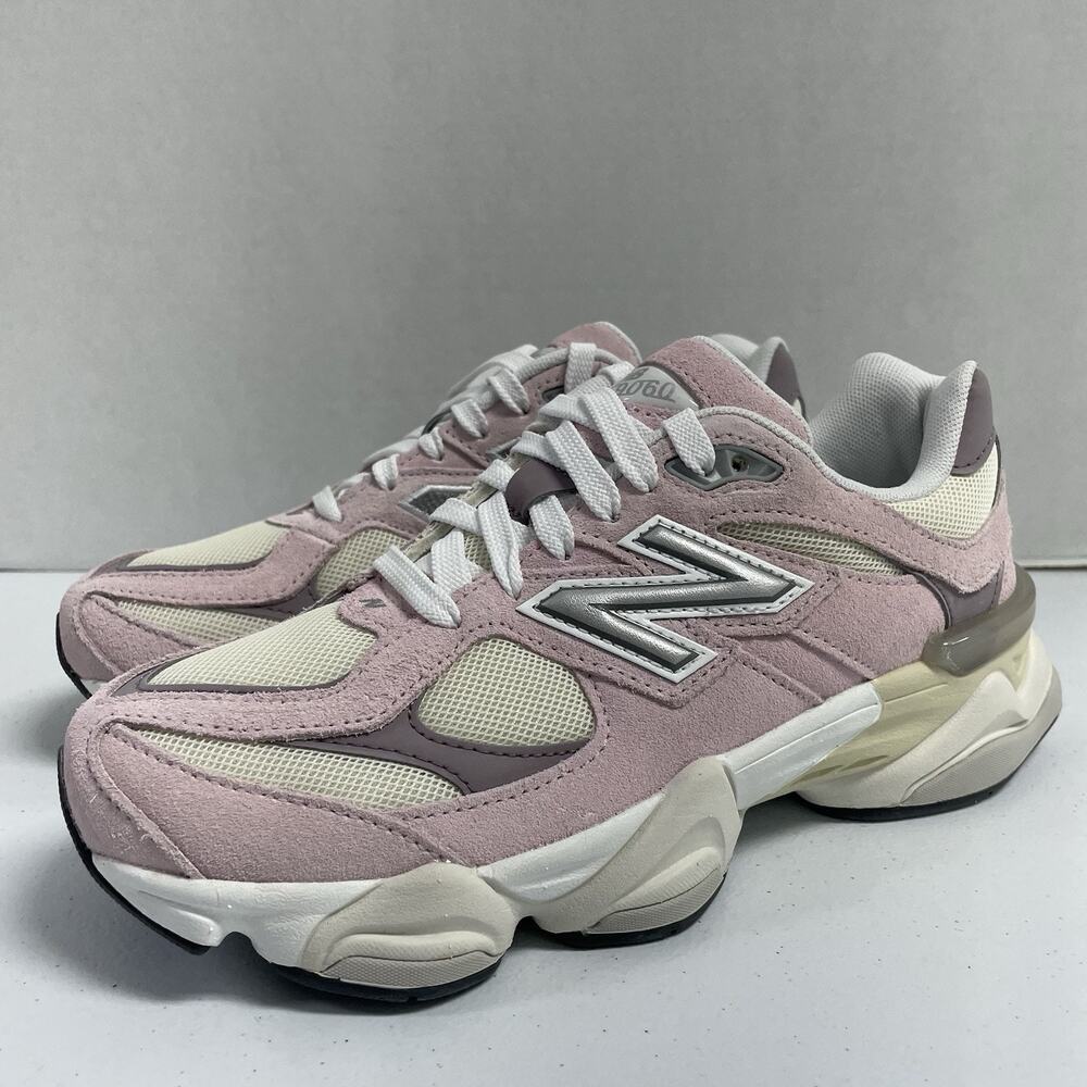 New Balance 9060 Big Kid Rose Sugar Ice Wine GC9060BE Size 6 Kids Size 7.5 Women